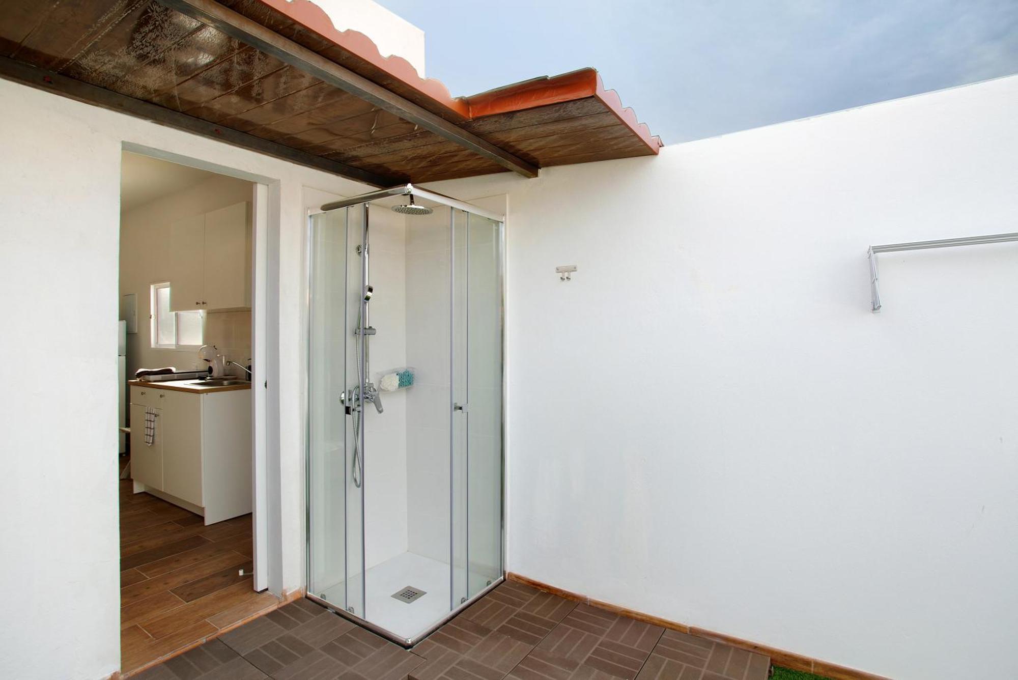 Casa Plaza San Nicolas De Bari Sardina Extérieur photo